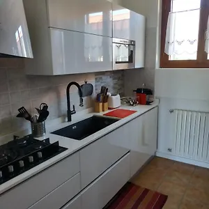 Marconi 45 Apartment